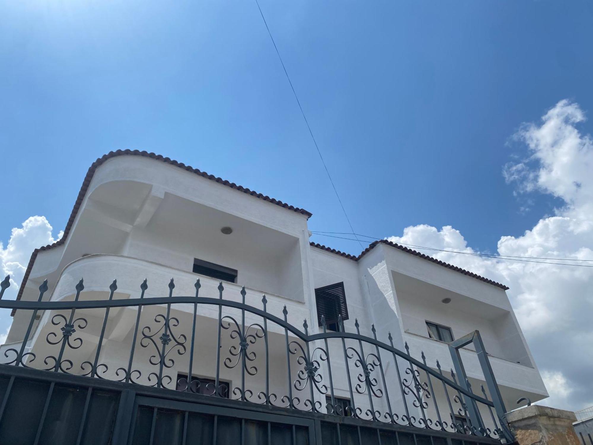 Quiet One Bedroom Apartament- Dajti View Appartement *